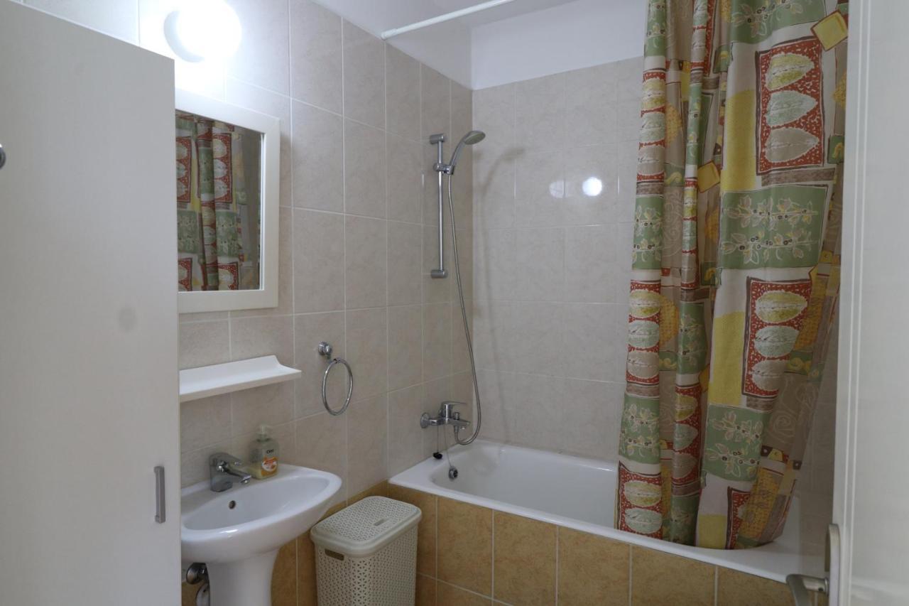Sunset Apartment With Pool & 10 Mins To Venus Beach Paphos Esterno foto